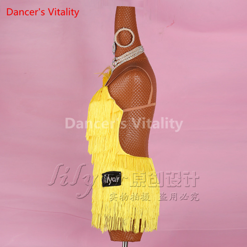 Нови Нарачана жените латинска танц секси фустан без ракави tassel Кристал здолништа латинска фудбалскиот chacha стандард