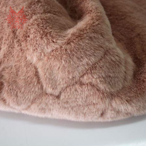 Висок степен на бела/ кожата црвено кратко faux крзно ткаенина за зимско палто,вест,Крзно јака,кејп од половина метар