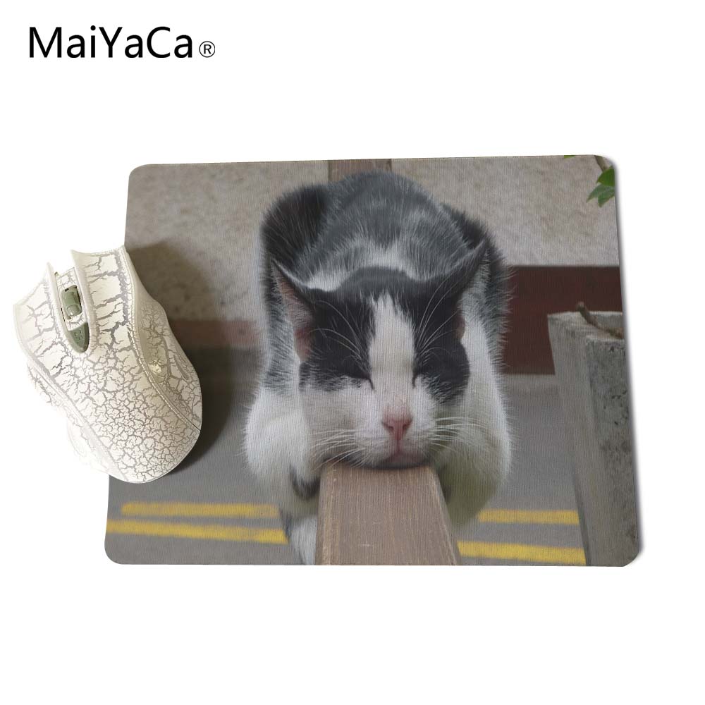 MaiYaCa Мрзливи Сива Мачка Mouse Pad Големина 18*22cm и 25*29cm Мека Гума Против Пролизгување Лаптоп