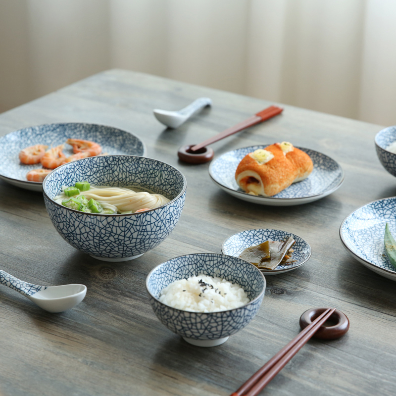 Јапонски Керамички Садови Постави Кина Вечера Порцелански Сет Dinnerware Сет Кујнски Плоча Јадења за Ресторан Бели Порцелански