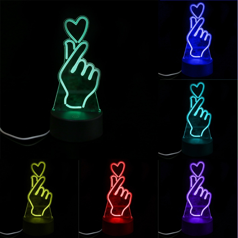YAM USB Новина 7 Бои Романтична Менување на Прст Срцето LED Ноќ Светлина 3D Биро Табела Светилка Магија Ноќ светлина
