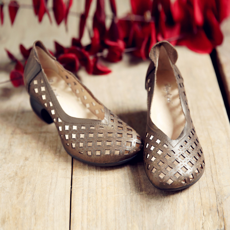 Tayunxing Вистинска кожа рачно изработени чевли нова мода удобност сандали шупливи жените женски квалитет 212-11