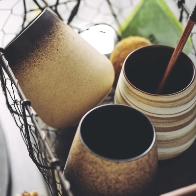 Канцеларијата на Јапонски керамичка чаша Гроздобер обичај кафе со капак креативните Кригла Првенство
