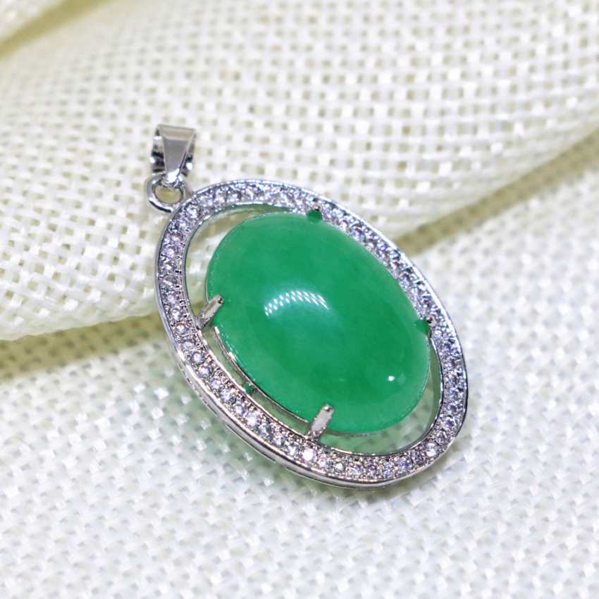 Бесплатен превозот трговија на големо цена зелена jades овална капка pendant благородна луксузни жените подарок сребро