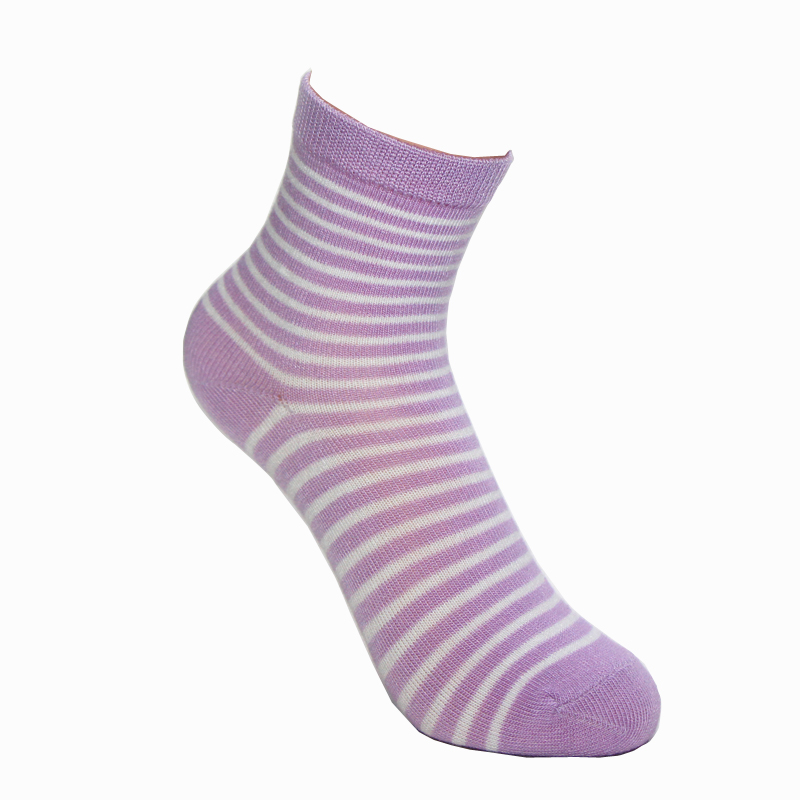 1 Пар/ многу Модни Нови Шарени Секојдневен Шарени Жените Чорапи Квалитет Пролет Лето Зима Мулти Бои на Слатка Sock Бесплатен