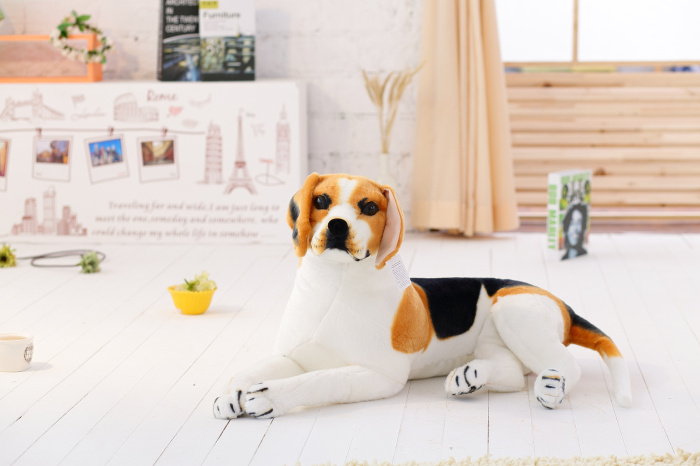 Кадифен Полнети живот Како Beagle Куче Реални Животни Играчка Peppy Куче Седи/Страна Лежи Гест Дома Декорација Давање на Подарок