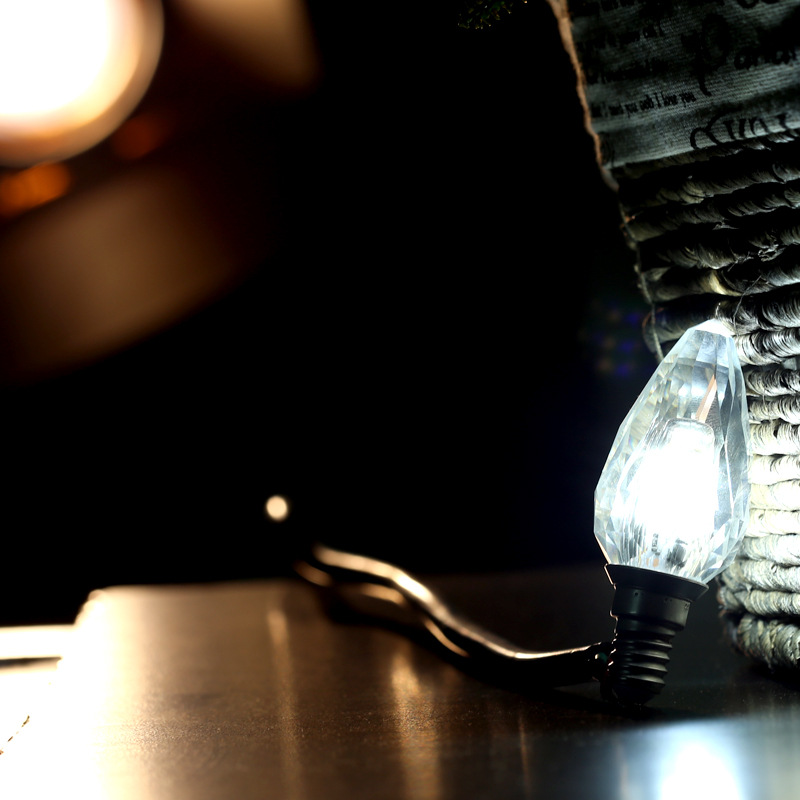 Новиот Дизајн E14 LED кристал Свеќа Сијалица светло 5W 7w 360 степени свеќа светлина 440lm топло/ладно бела светилка