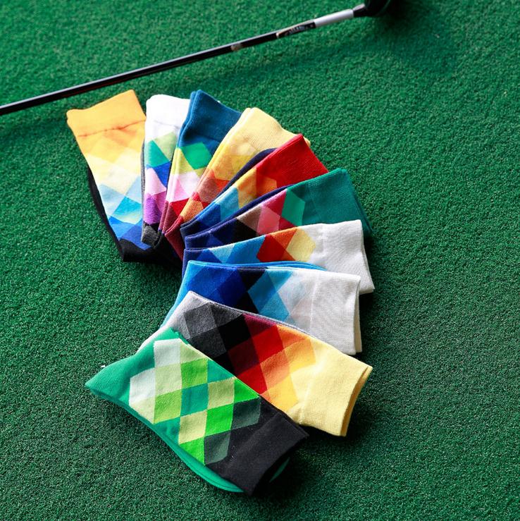 10 бои машки чорапи Британски Стил Plaid calcetines Тебе Боја бренд елита долги памучни чорапи за Среќен мажите промет