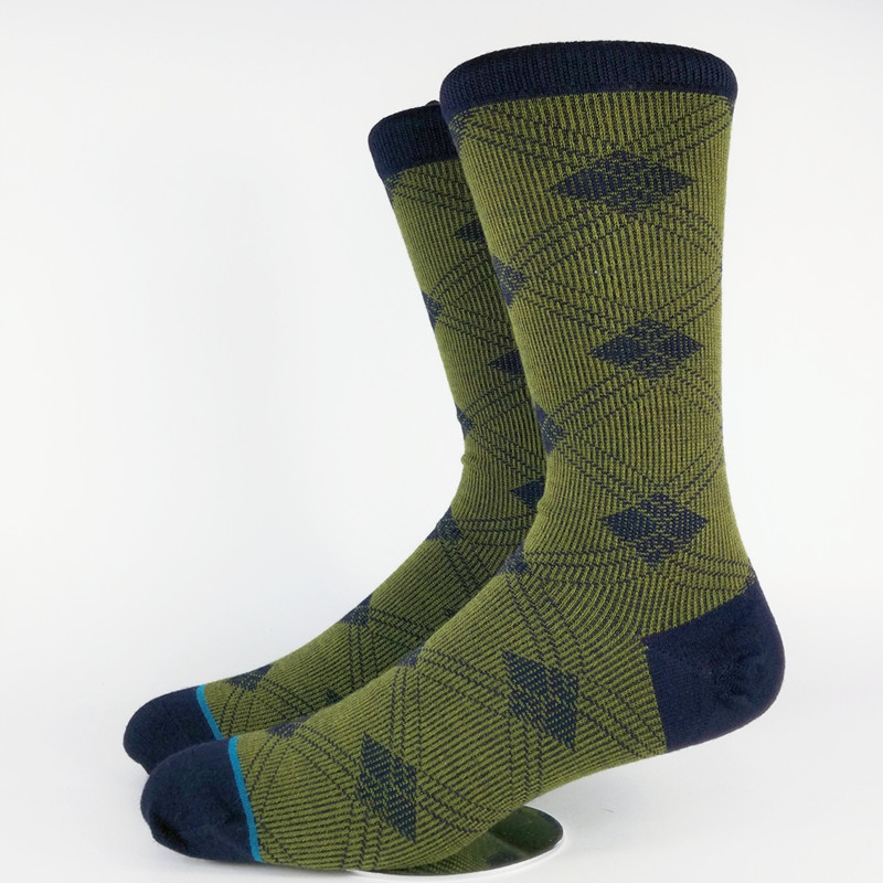 Мажите Маслиново Plaid 35% Merino Волна Мешавина Скејт се Облекуваат Чорапи САД Големина M(6-8.5),L( 9-12) ,Евро Големина