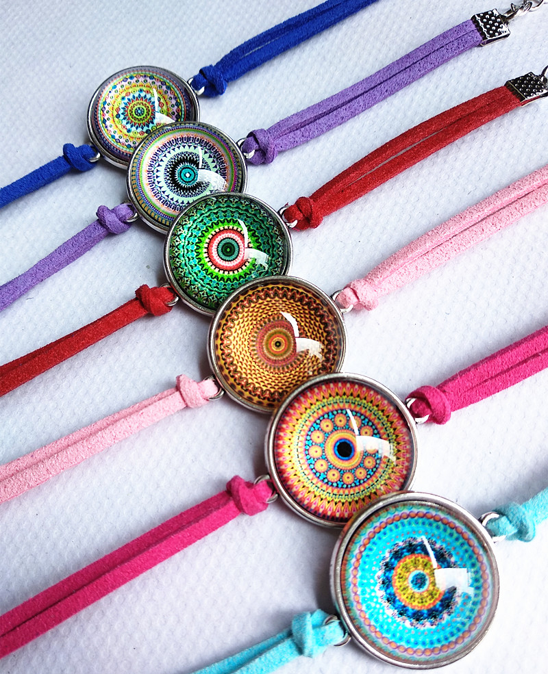 24pcs/многу Нови дизајн Индискиот хена нараквици Mandala Цвет Уметност Стакло Круг Купола хривнија Зен Гроздобер алка рака синџир