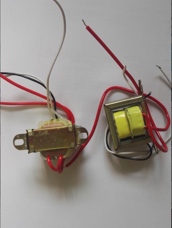 50W Моќ трансформатор на Текст(црвено): AC напон 220V 50Hz/излез: двојно AC 12V