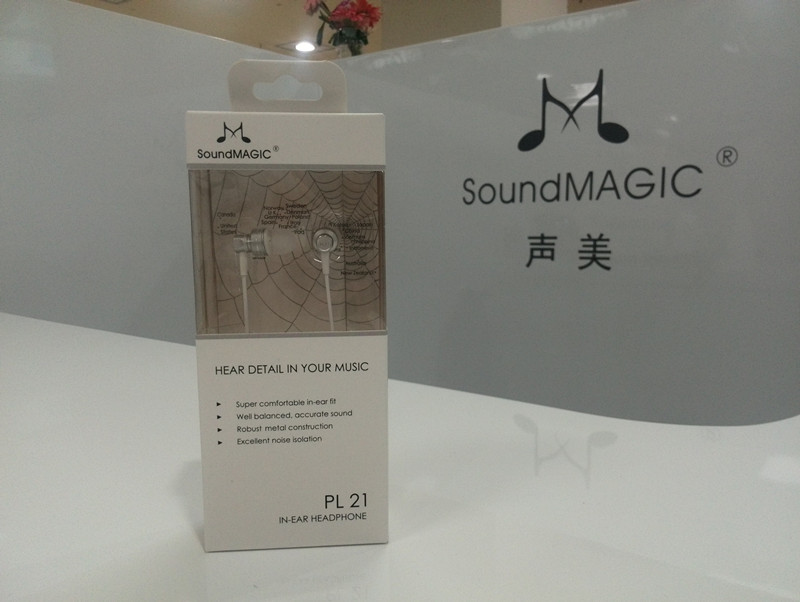 Оригиналниот SoundMAGIC PL21 Во Уво Бучава Изолирање на Слушалки earbuds за Мобилни мобилен телефон таблета лаптоп КОМПЈУТЕР MP3