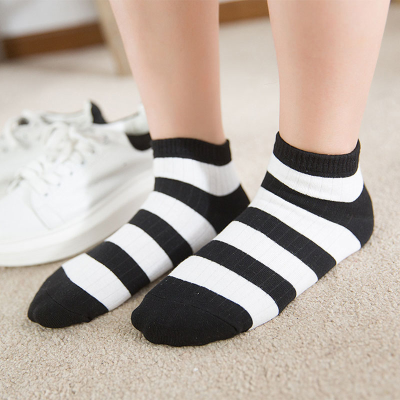 [COSPLACOOL]Шарени Апсорбира Потта Памук Meias Мрачно Мода жените чорапи Едноставен Повик удобно deodorize calcetines