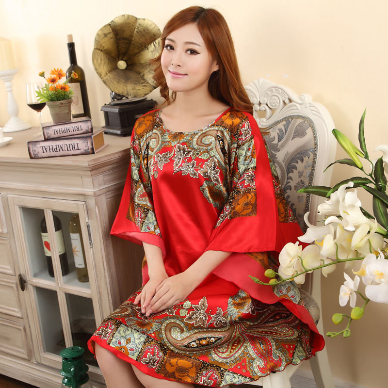 Нови Пристигнување Кинески Жени Лето Свила Sleepwear Секси Мини Облека Се Облекуваат Печатени Kaftan Бања Ноќ Gown Цвет