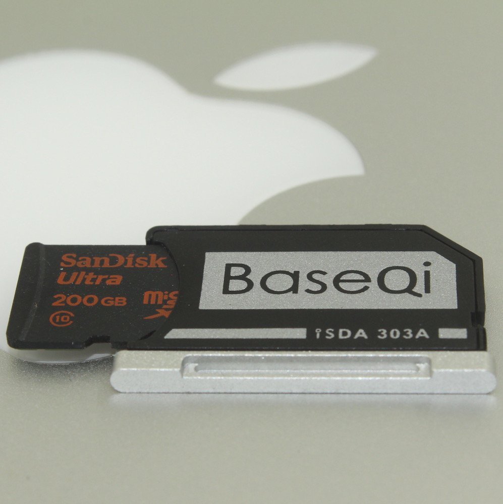 Оригиналниот BASEQI Алуминиум MiniDrive Micro SD Читач на картички За Macbook Pro Ретината 13 Модел 303A Адаптерот на