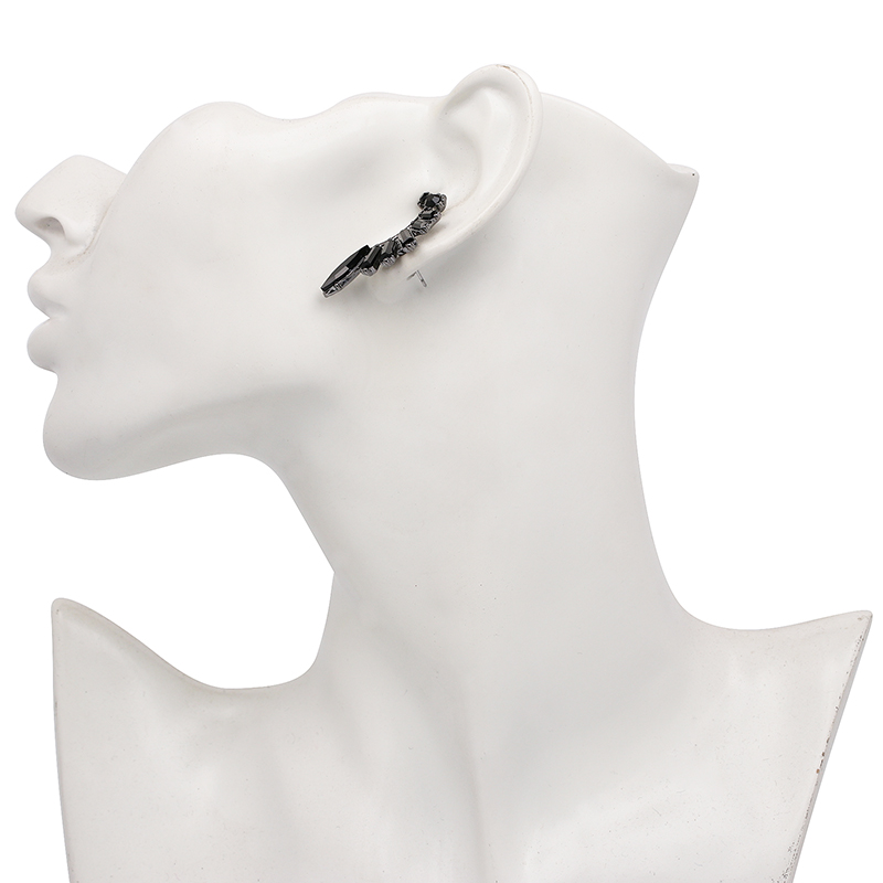 JURAN 2018 Трендовски Кристал Изјава Earring Поставен Студ Обетки За Жените brincos Висок Квалитет Топло Earring трговија на Големо W1406