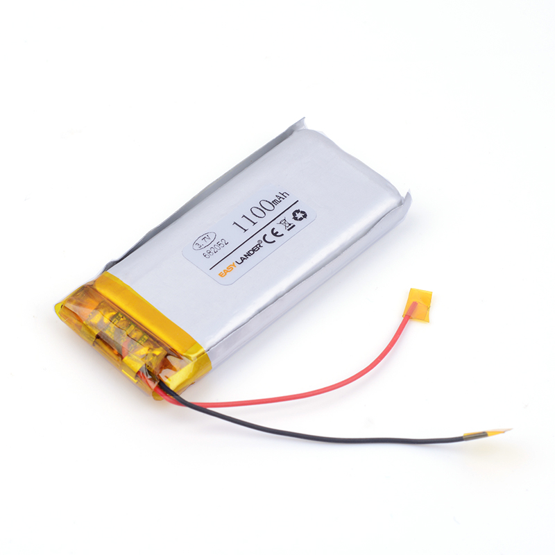 li ion Големина 682052 3.7 V 1100 mah Литиум полимер Батерија Со Заштита на Одборот За GPS Таблет КОМПЈУТЕР Дигитални Производи Бесплатен Превозот