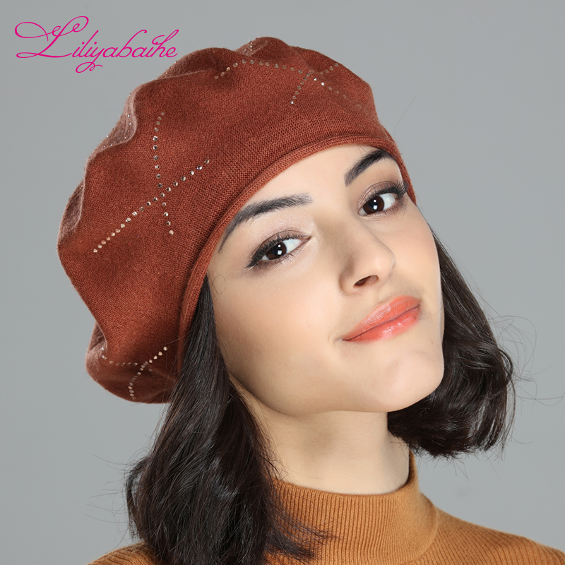 LILIYABAIHE трендовски солидна боја нов стил дама шапка растеглив памук, плетени wome beret капа со diamante селектирани decora