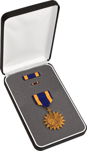 Ниска цена Обичај војска медали топла продажба сад воздухопловната воена медал евтини висок квалитет на ВОЕНА ЛЕНТА МЕДАЛ ЗАГРАДЕНИ ПОСТАВИТЕ hl50245