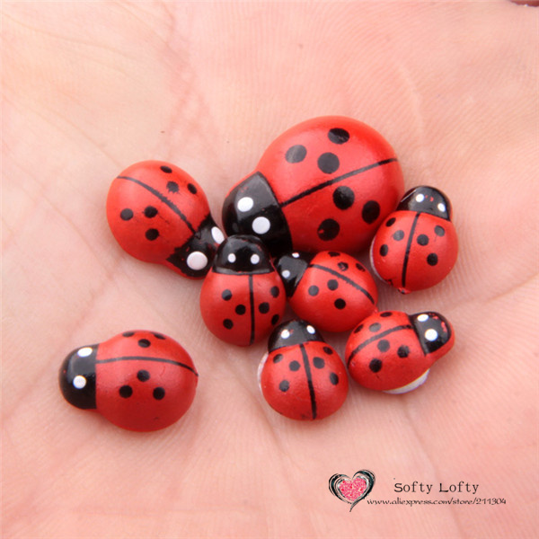 Бесплатен превозот Симпатична Ladybugs Мини Бројки 12pcs/многу ПВЦ играчки вкусен растенија торта автомобил канцеларија