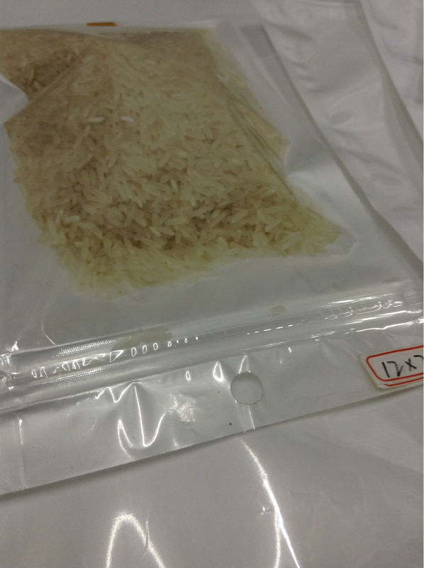 22*32cm Бело, проѕирни BOPP бисер филм ziplock торба-100pcs сув цвет пакување поли торбичка со предната јасно, reclosable