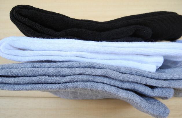 5 Пара/ Многу машки чорапи бренд висок квалитет полиестер дише Есен зима секојдневен Опремени sock за мажи 3 бои бесплатен превозот