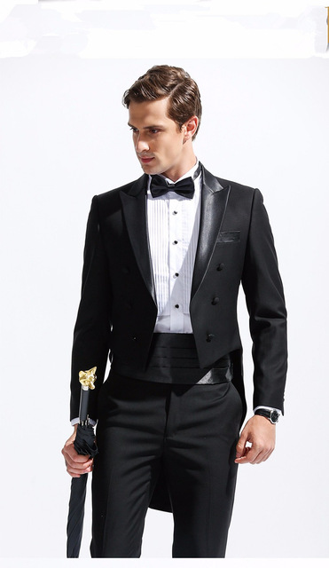 2018 црна Mens Мода се Облекуваат Палто terno masculino Tuxedo Одговараат на Машки 2017 пушењето Бизнис Свадба мажите