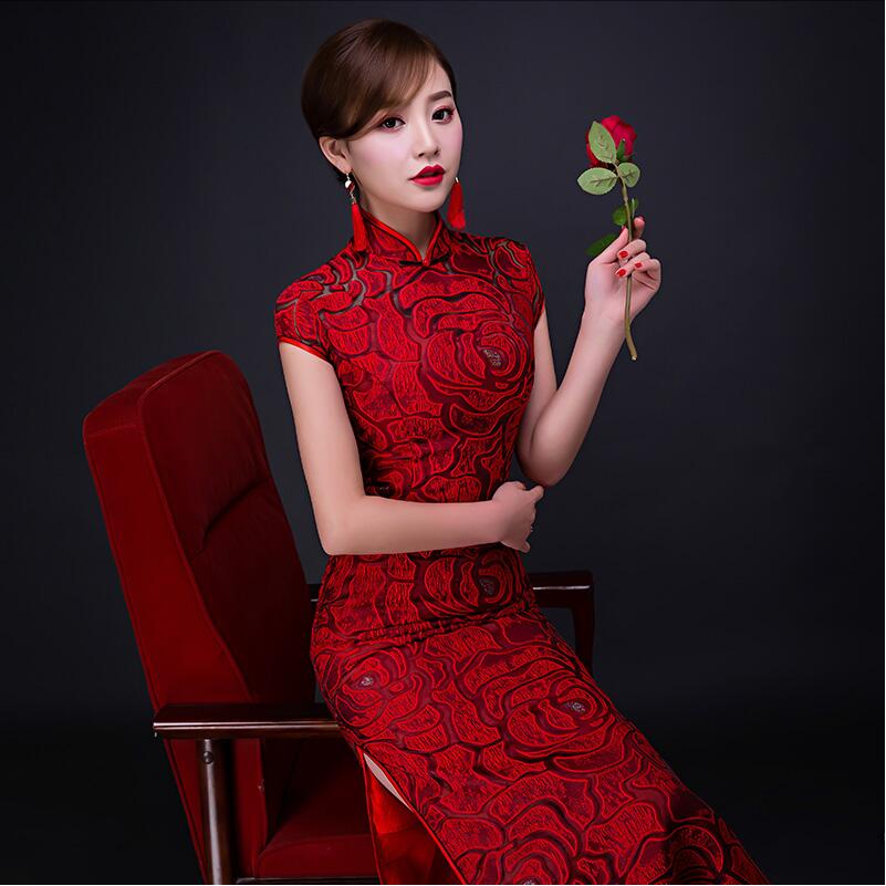 Лето новиот Кинески Традиционален Фустан Црвено Cheongsam Невеста, Свадба Qipao Партија се Облекуваат Жените Долго Тенок