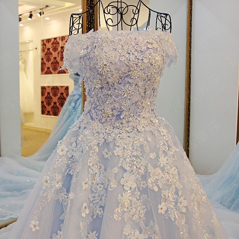 Небото Сино Принцеза 3D Цвет Чипка Свадба Фустани 2018 Голем Лак Исклучување Рамо Романтични Свадба Наметки Чипка Vestidos