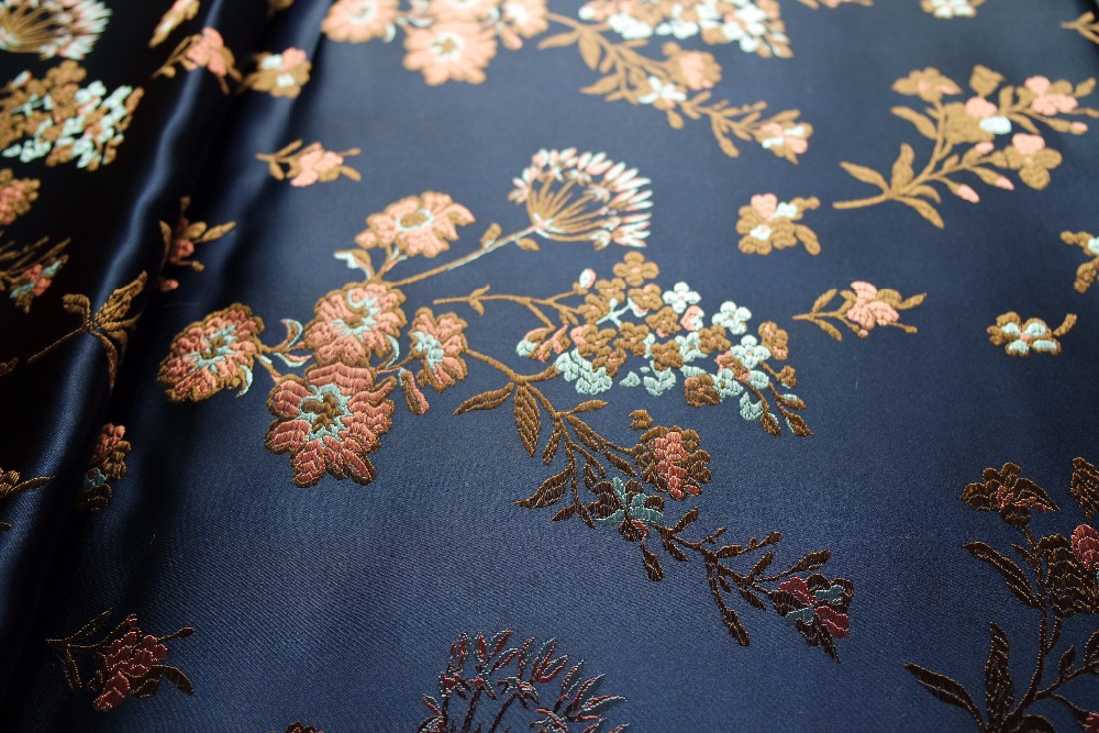 кинеската традиционална свила brocade ткаенина cheongsam перница 90CM половина rayon темно сина назад со мали слива цвет