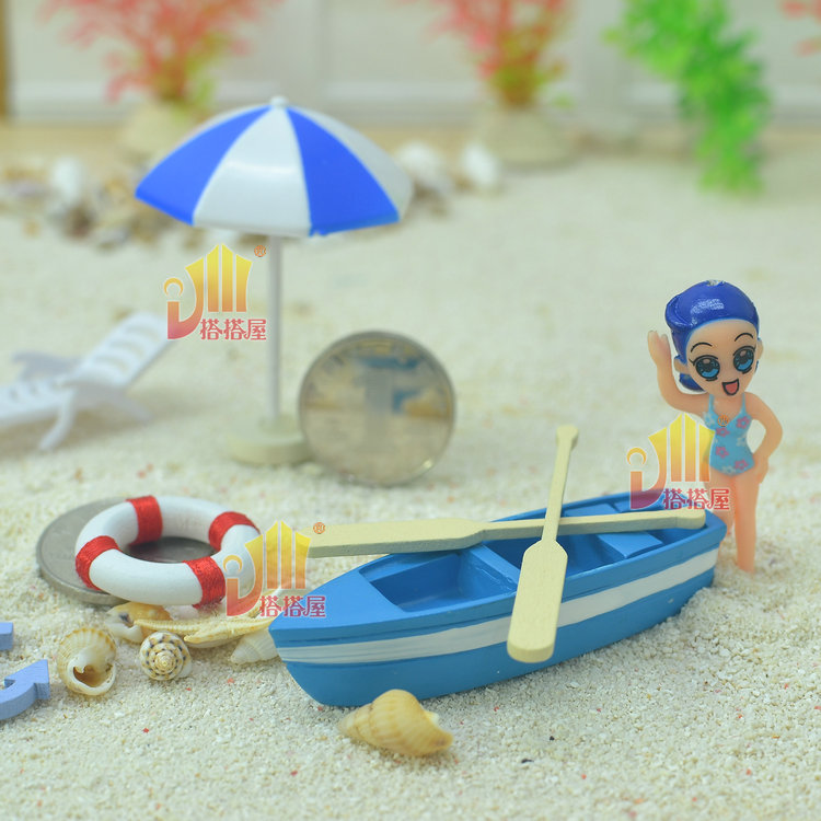 G05-X423 деца бебе подарок Играчка 1:12 куклена куќа мини Мебел Минијатурни rement Lifebuoy и брод 2pcs/set