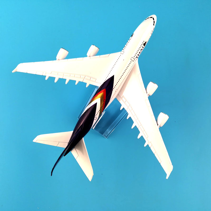 16CM A380 ТАЈЛАНДСКИ AIRWARY МЕТАЛНИ ЛЕГУРИ МОДЕЛ АВИОН АВИОНОТ МОДЕЛ ИГРАЧКА ДЕКОРАЦИЈА РОДЕНДЕНСКИ ПОДАРОК БИРО ИГРАЧКА